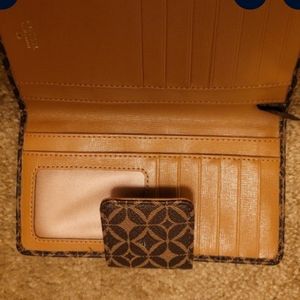 Brand new leather women's Fossil wallet